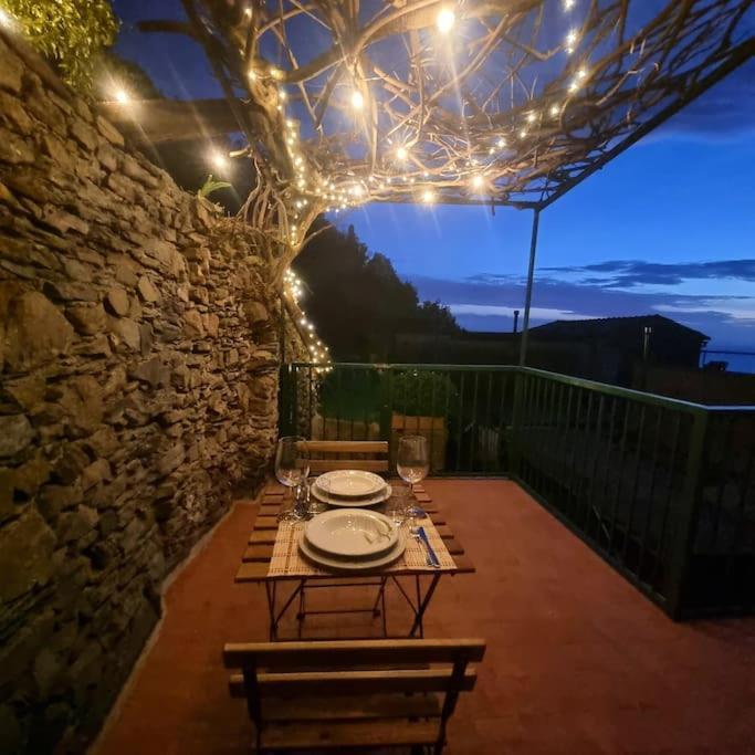 Sunset Manarola Apartment Екстериор снимка