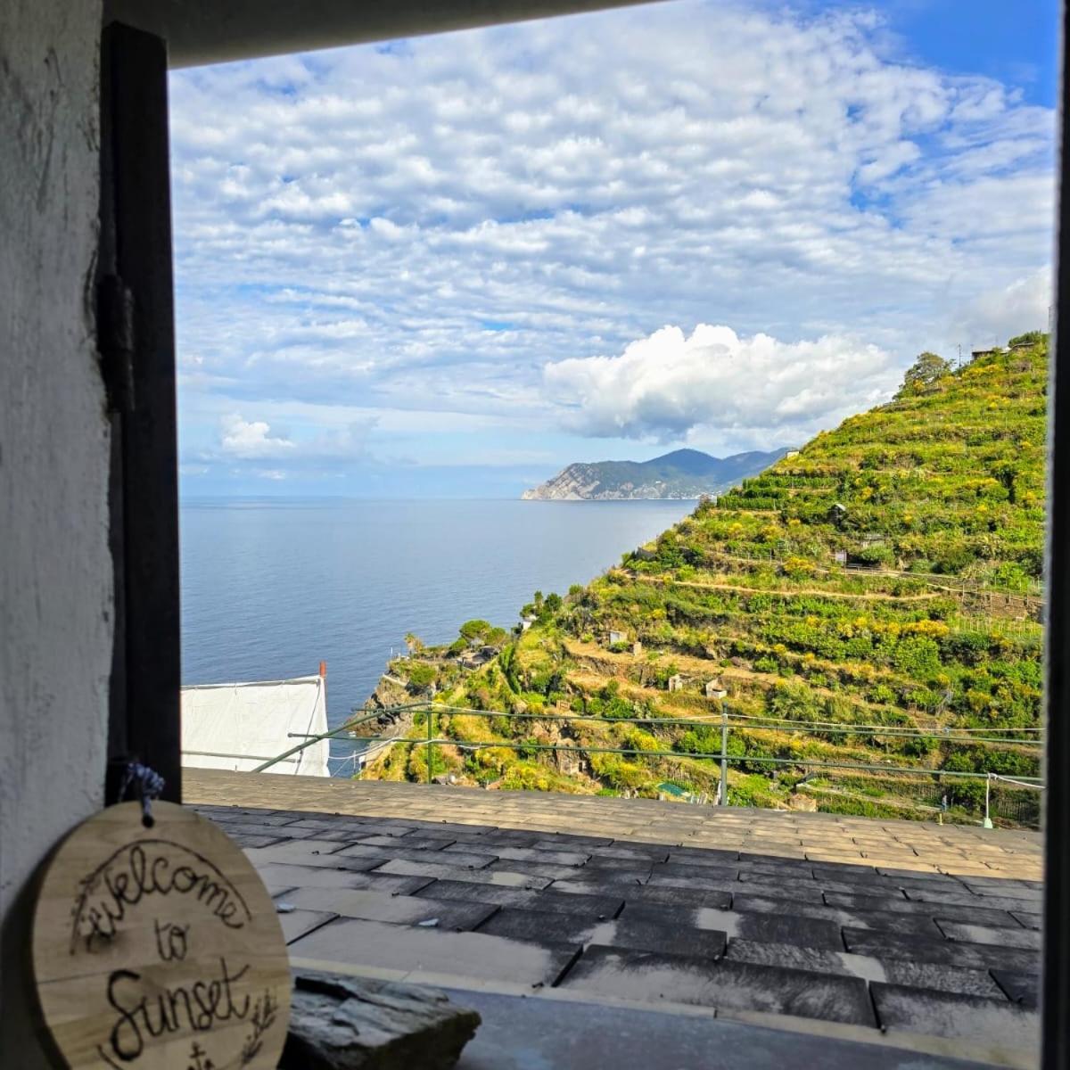 Sunset Manarola Apartment Екстериор снимка